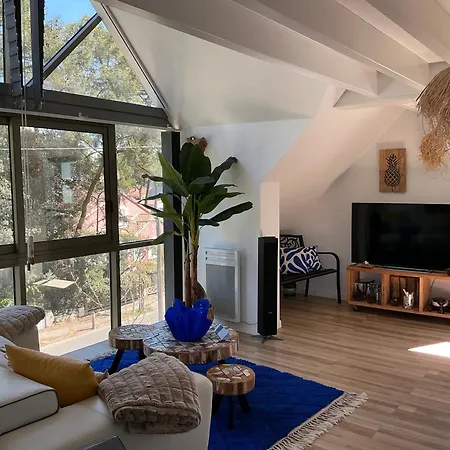 Lägenhet Loft Duplex Neuf 65m2